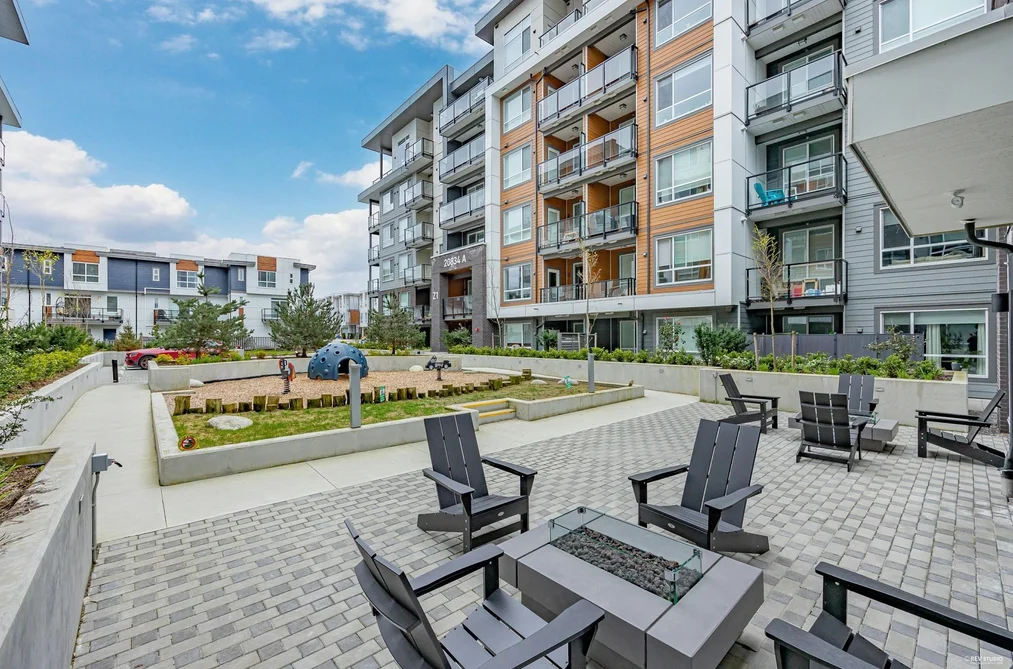 B123 20834 80 AVENUE, Langley BC V2Y 3M6, Langley BC — Residential for Sale - Photo 2