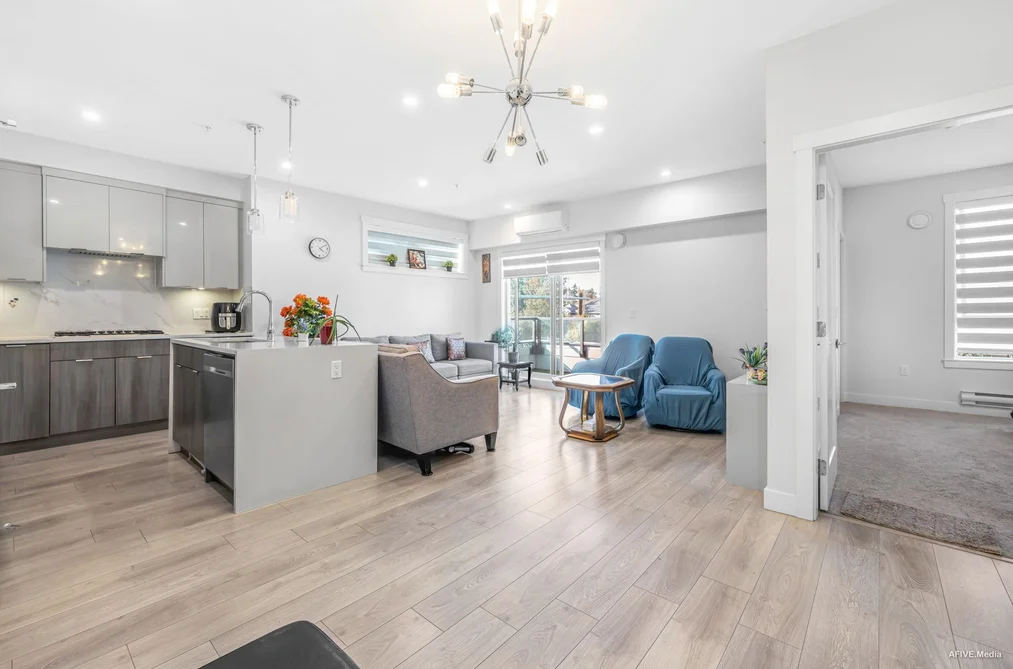 Condo for sale at B208 14438 72 Avenue Surrey British Columbia - MLS: R3156921