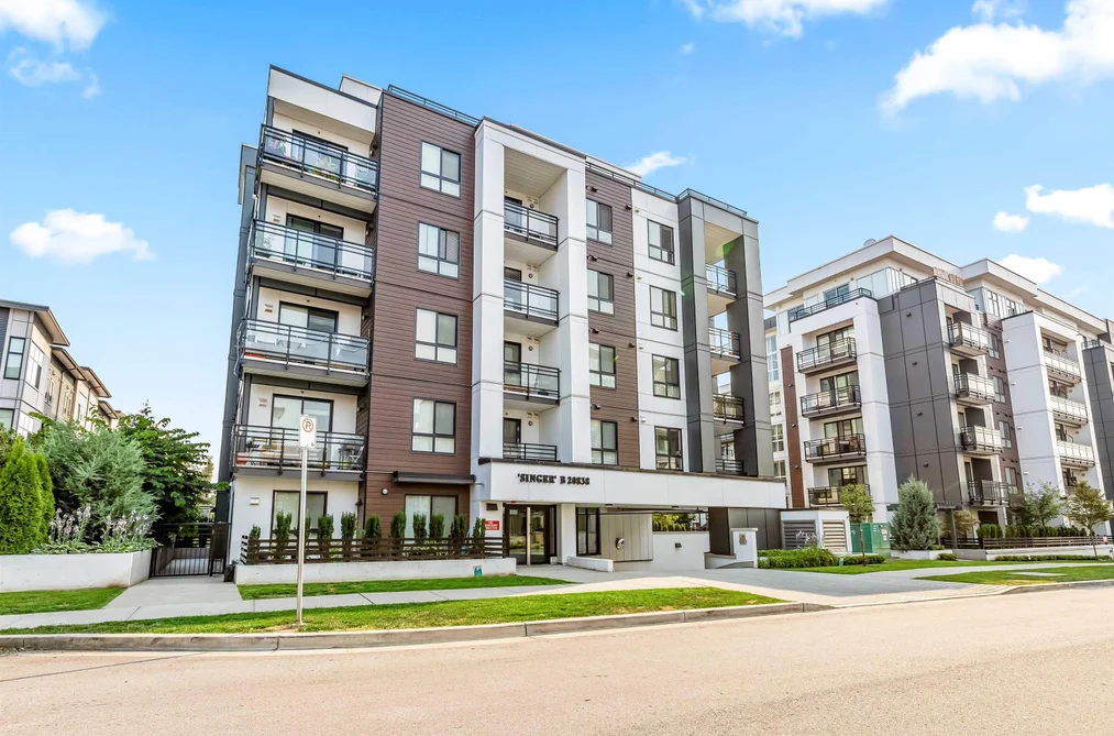 Condo for sale at B208 20838 78b Avenue Langley British Columbia - MLS: R3117112