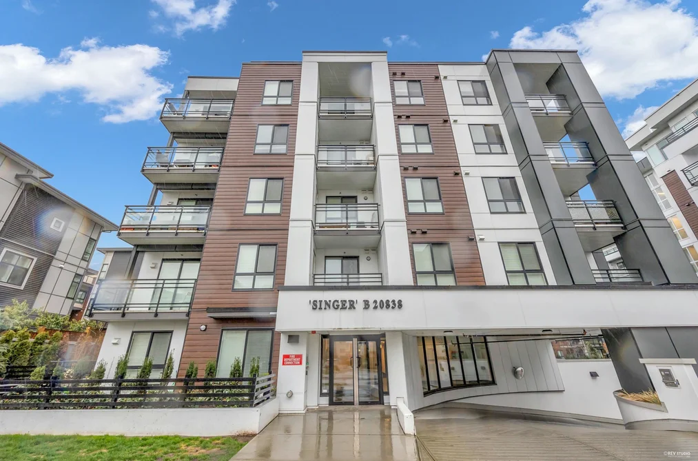 Condo for sale at B211 20838 78b Avenue Langley British Columbia - MLS: R3106145