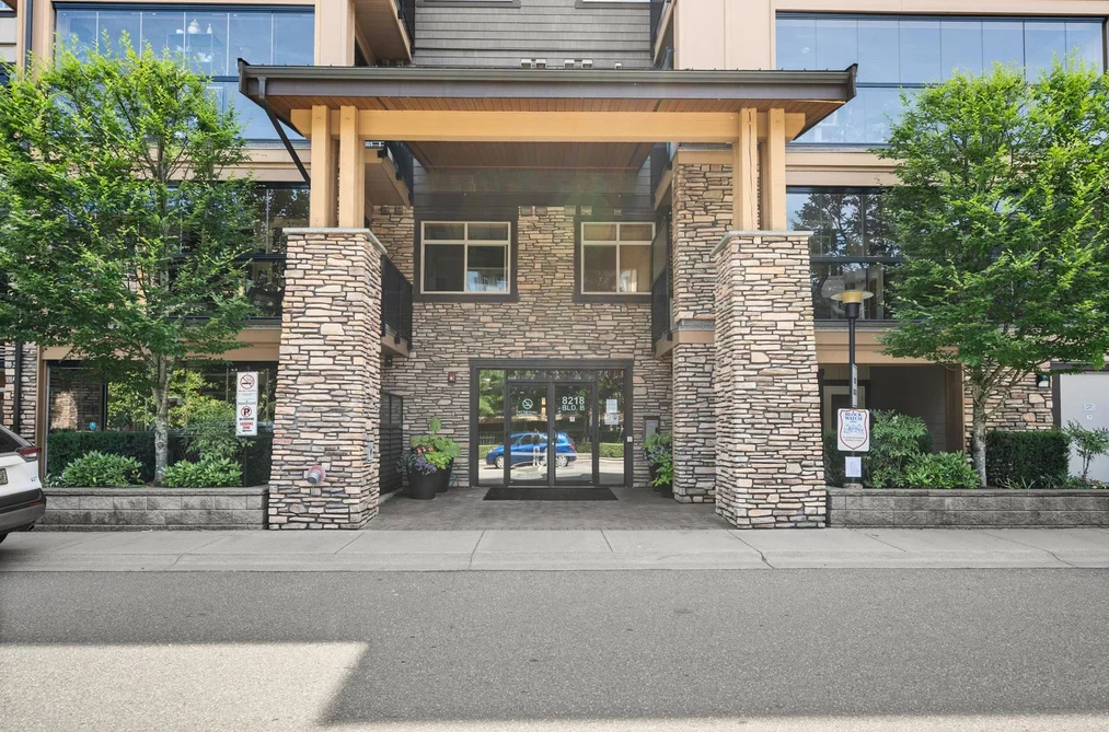 B216 8218 207A STREET, Langley BC V2Y 0Y1, Langley BC — Residential for Sale — Photo 3 of 34