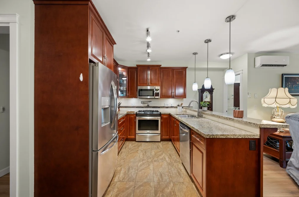 B216 8218 207A STREET, Langley BC V2Y 0Y1, Langley BC — Residential for Sale — Photo 5 of 34