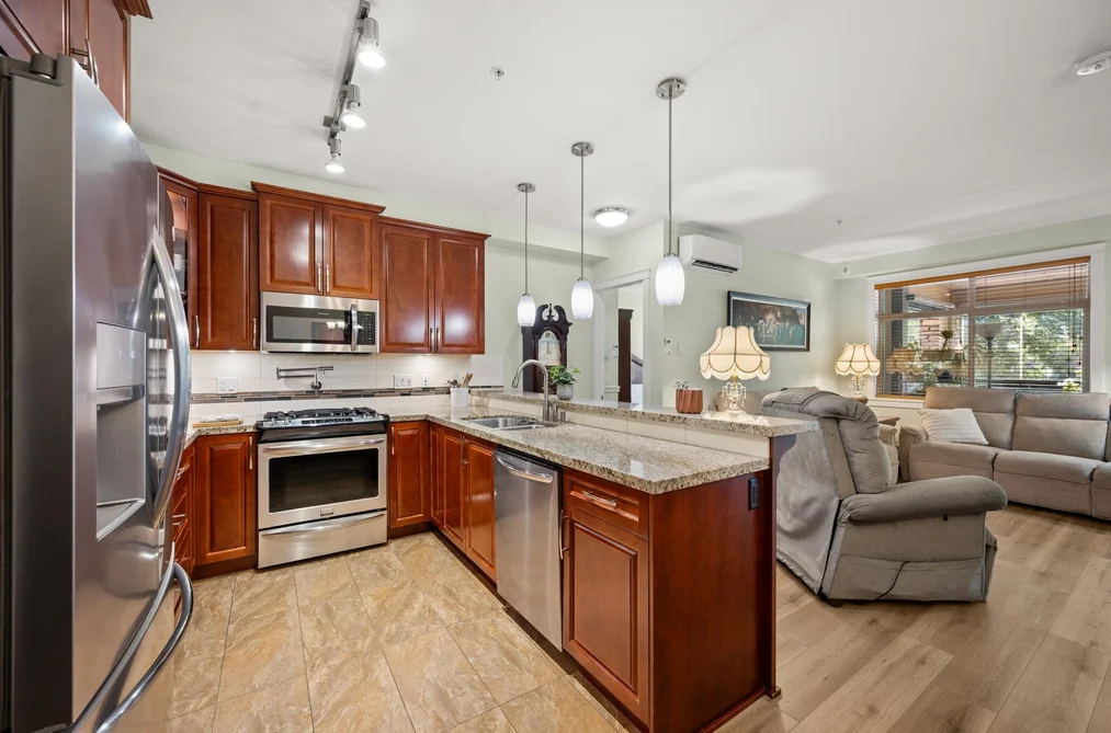 B216 8218 207A STREET, Langley BC V2Y 0Y1, Langley BC — Residential for Sale — Photo 6 of 34
