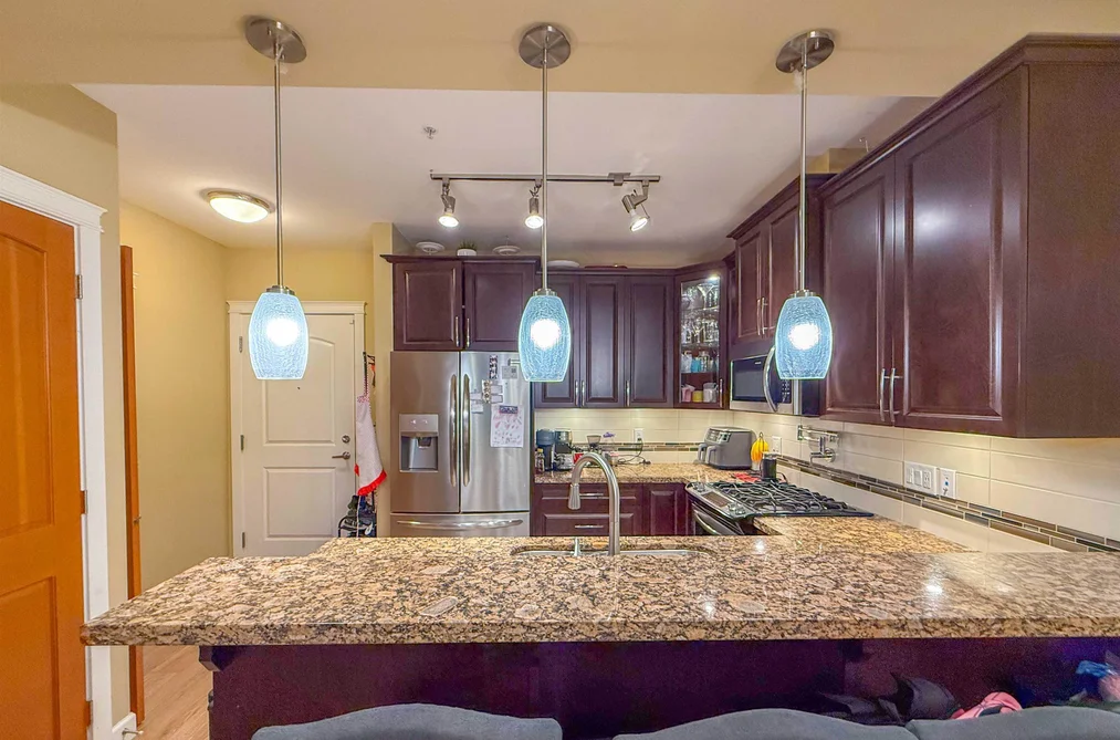 B225 8218 207A STREET, Langley BC V2Y 0Y1, Langley BC — Residential for Sale — Photo 5 of 16