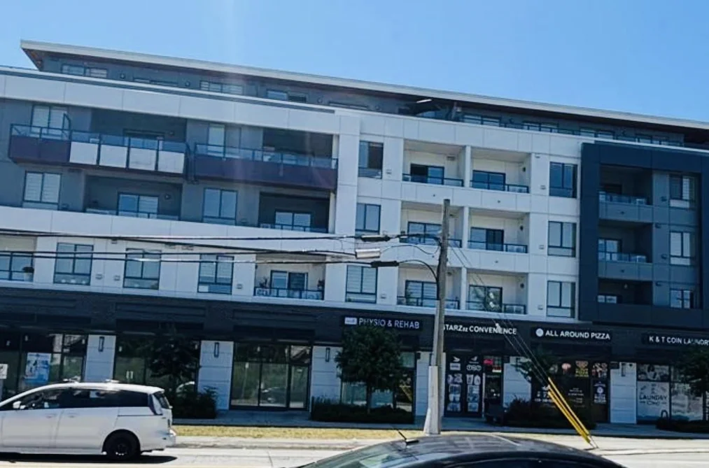 Condo for sale at B403 14438 72 Avenue Surrey British Columbia - MLS: R3026836