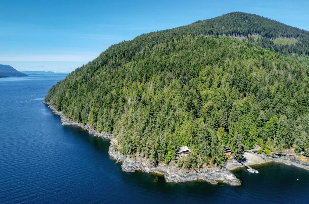 House for sale at Block 1 Jervis Inlet Beach Egmont British Columbia - MLS: R3018800