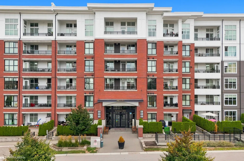 Condo for sale at C121 8150 207 Street Langley British Columbia - MLS: R3156200