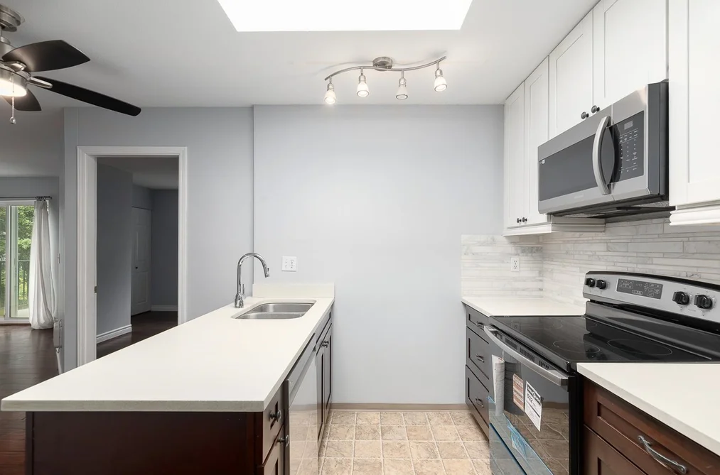 C306 40140 WILLOW CRESCENT, Squamish BC V8B 0M1, Squamish BC — Residential for Sale - Photo 2