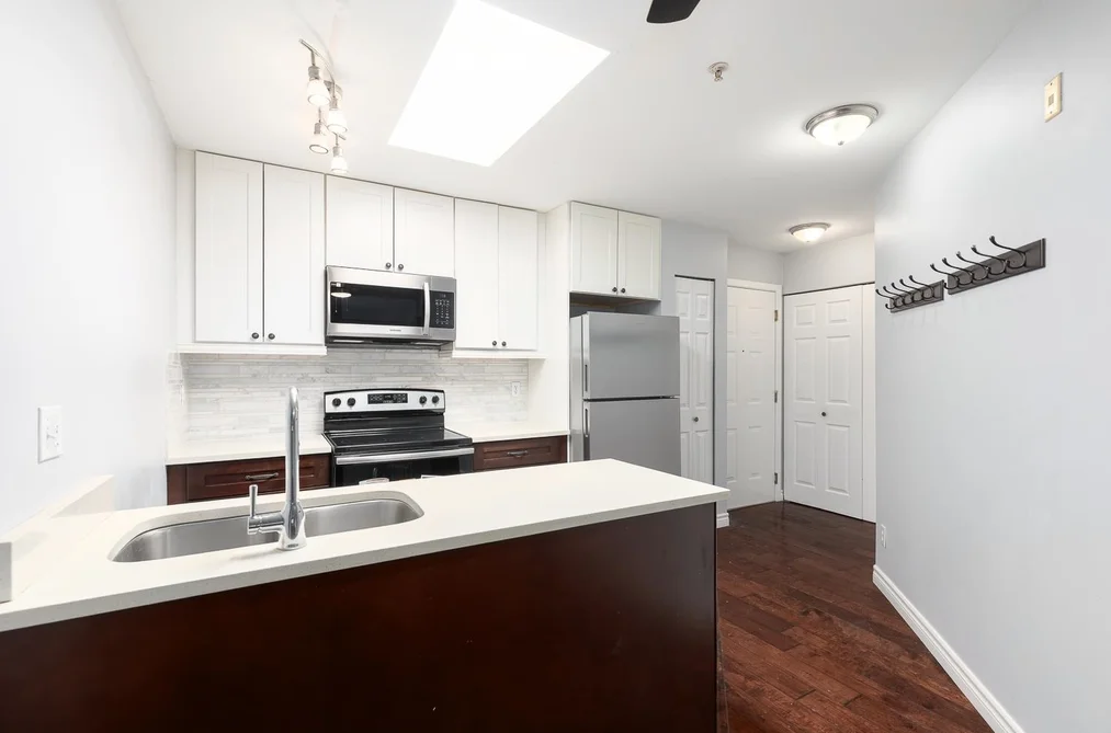 C306 40140 WILLOW CRESCENT, Squamish BC V8B 0M1, Squamish BC — Residential for Sale — Photo 4 of 38
