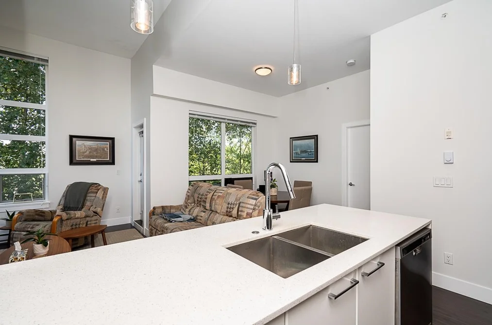 C420 20211 66 AVENUE, Langley BC V2Y 0L4, Langley BC — Residential for Sale — Photo 14 of 38