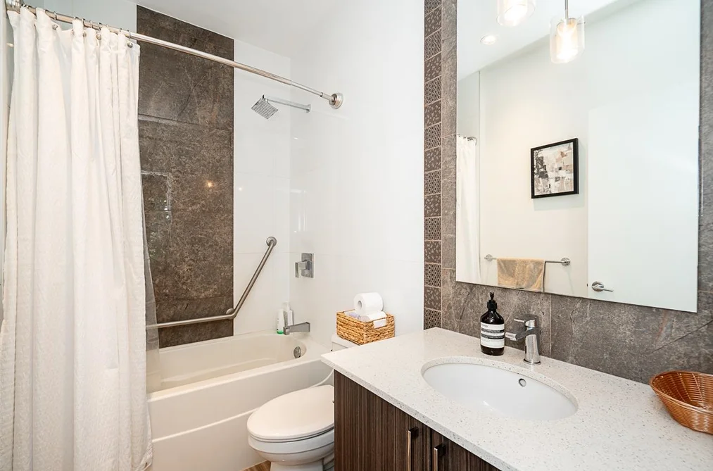 C420 20211 66 AVENUE, Langley BC V2Y 0L4, Langley BC — Residential for Sale — Photo 23 of 38