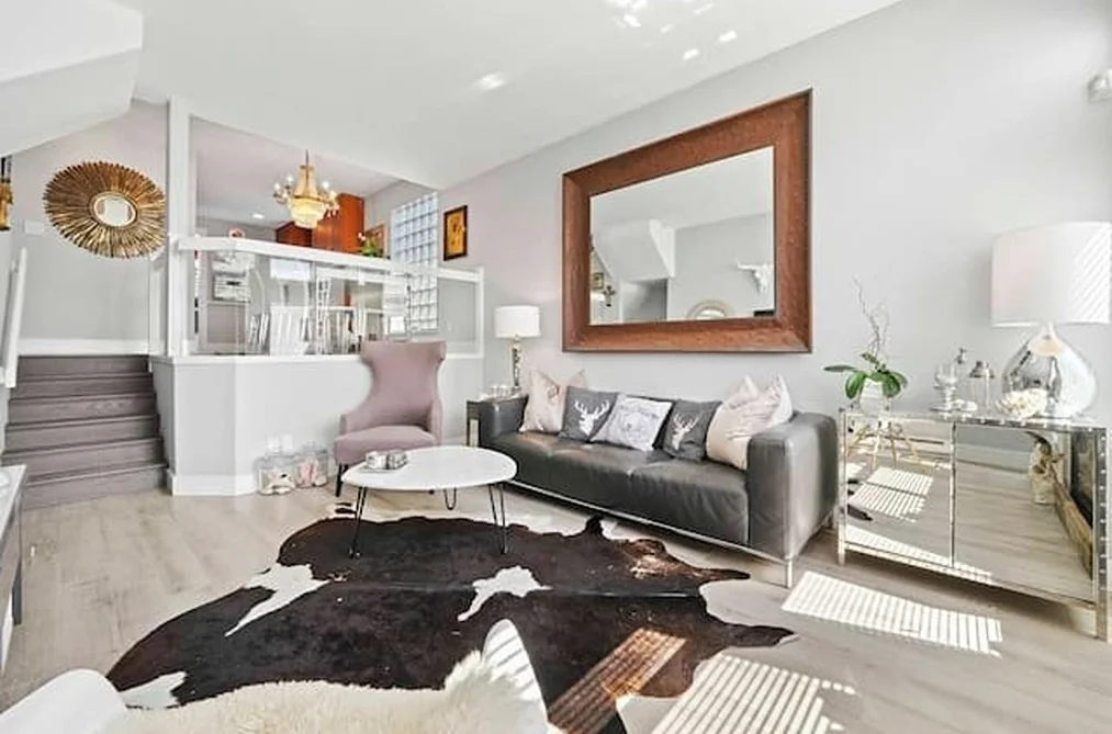 D 136 W 4TH STREET, North Vancouver BC V7M 1H5, North Vancouver BC — Residential for Sale - Photo 2
