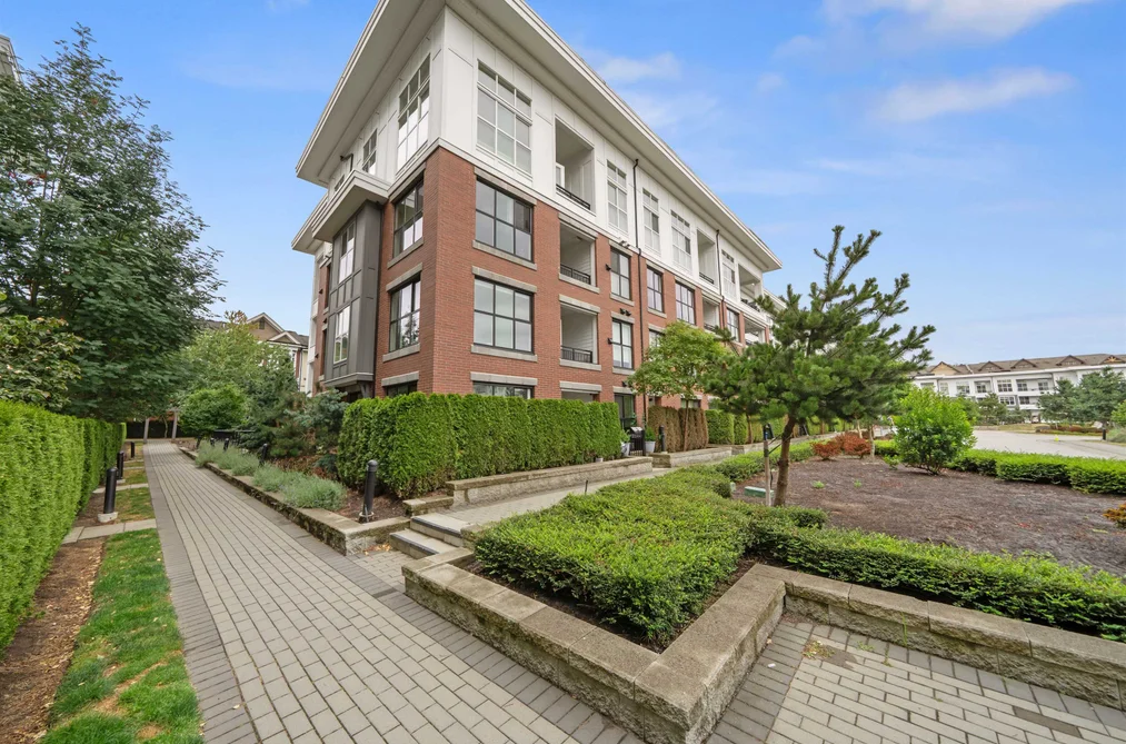 D106-8150 207 Street, Langley, BC - Condo for Sale - Photo 4 of 40