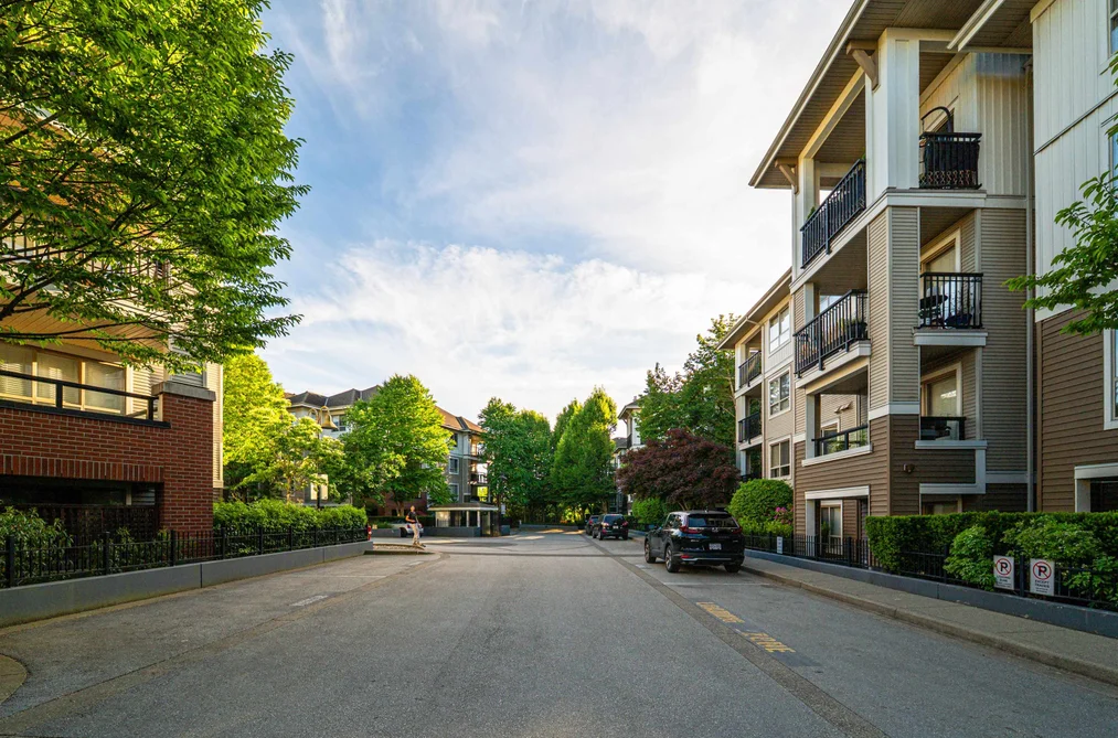 D207 8929 202 STREET, Langley BC V1M 0B4, Langley BC — Residential for Sale - Photo 2