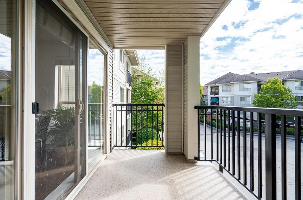 Condo for sale at D311 8929 202 Street Langley British Columbia - MLS: R3152734