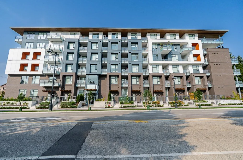 Condo for sale at E201 10829 140 Street Surrey British Columbia - MLS: R3119831