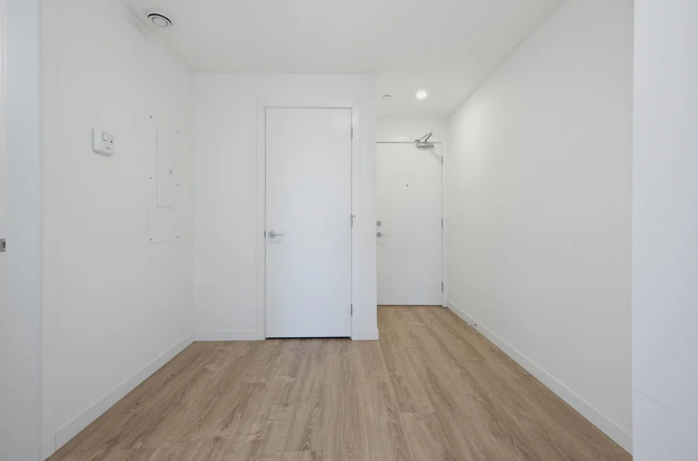 E205 10829 140 STREET, Surrey, BC — Residential for Sale — Photo 18 of 32