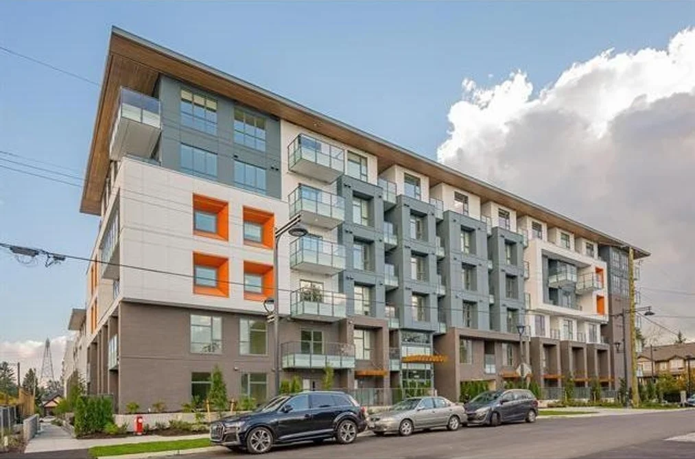 Condo for sale at E215 10829 140 Street Surrey British Columbia - MLS: R3113175