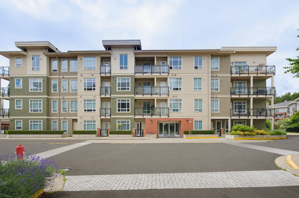 Condo for sale at E305 20211 66 Avenue Langley British Columbia - MLS: R3133996