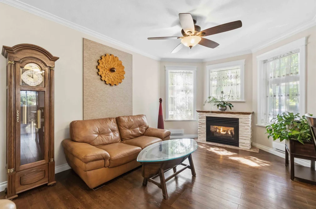 G01 3085 PRIMROSE LANE, Coquitlam BC V3B 7S3, Coquitlam BC — Residential for Sale - Photo 2