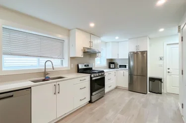 320 E 57th Ave Unit Ground Level, Vancouver, BC - MLS: R3164039