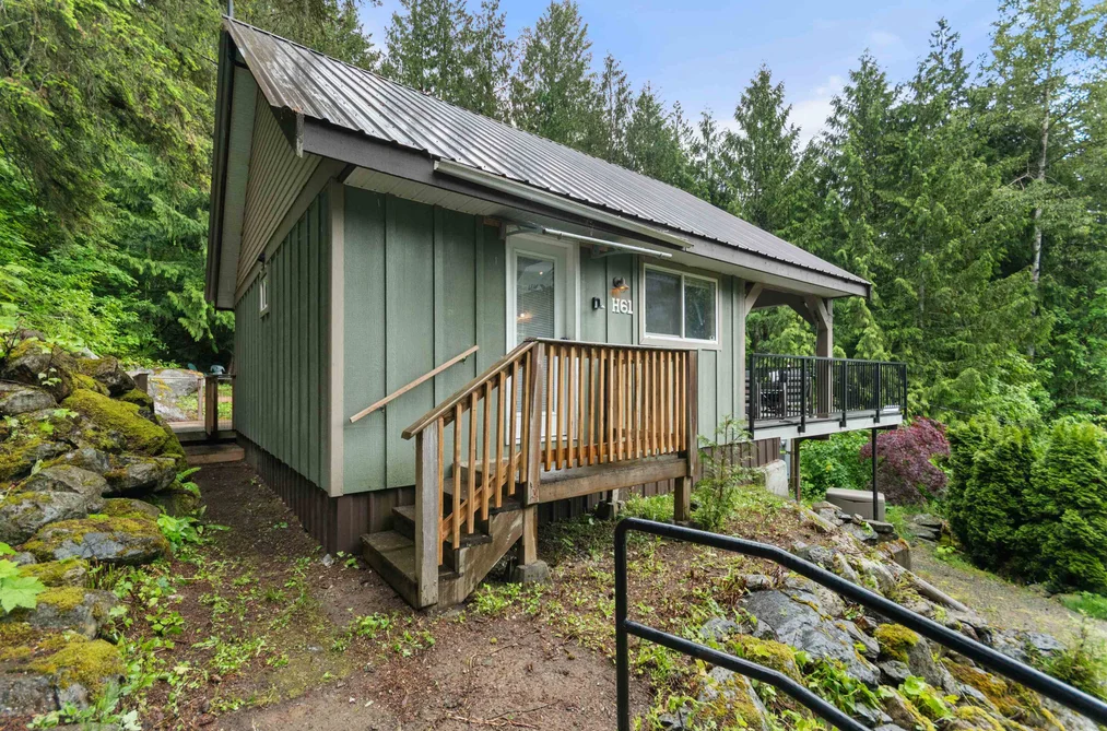 H61 BLUEBERRY CRESCENT, Sunshine Valley BC V0X 1L5, Sunshine Valley BC — Residential for Sale — Photo 2 of 40