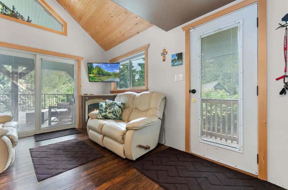 H61 BLUEBERRY CRESCENT, Sunshine Valley BC V0X 1L5, Sunshine Valley BC — Residential for Sale — Photo 9 of 40