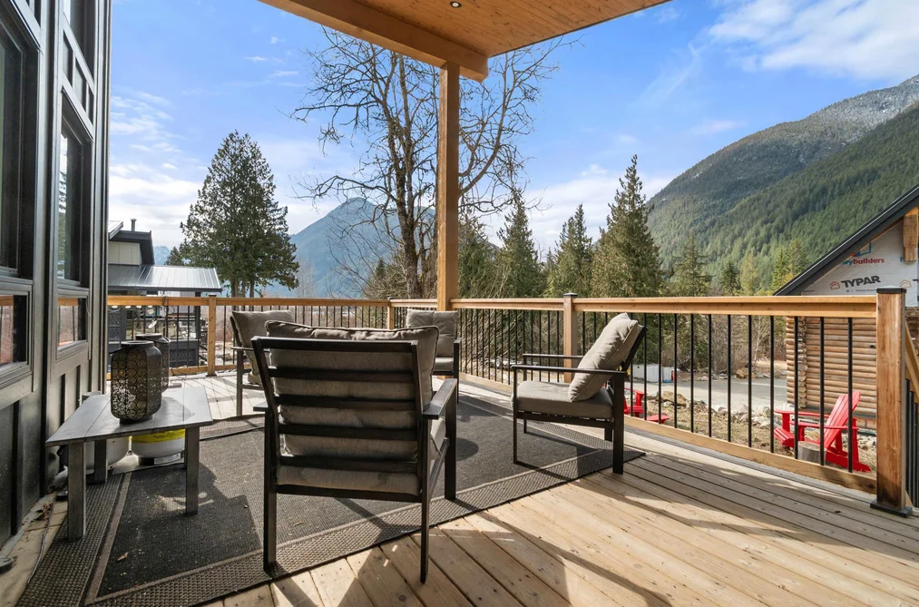 HG139-71498 Old Hope Princeton Highway, Hope, BC - House for Sale - Photo 30 of 40 HG139-71498 Old Hope Princeton Highway, Hope, BC - House for Sale - Photo 30 of 40