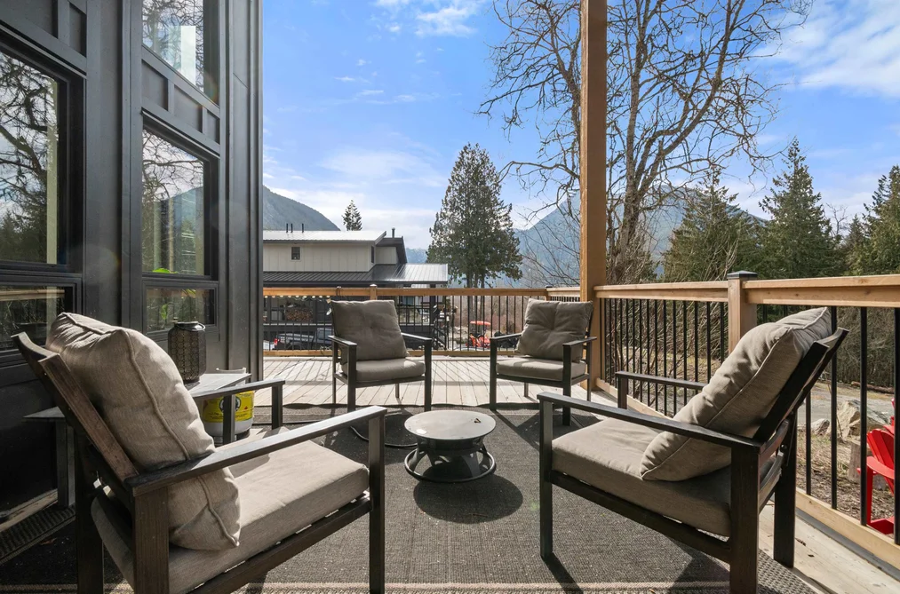 HG139-71498 Old Hope Princeton Highway, Hope, BC - House for Sale - Photo 34 of 40 HG139-71498 Old Hope Princeton Highway, Hope, BC - House for Sale - Photo 34 of 40
