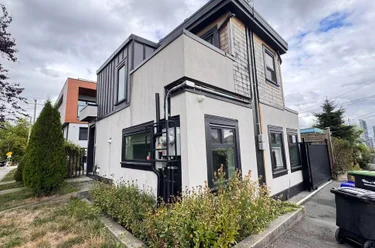 3202 E 5th Ave Unit Laneway House, Vancouver, BC - MLS: R3161315
