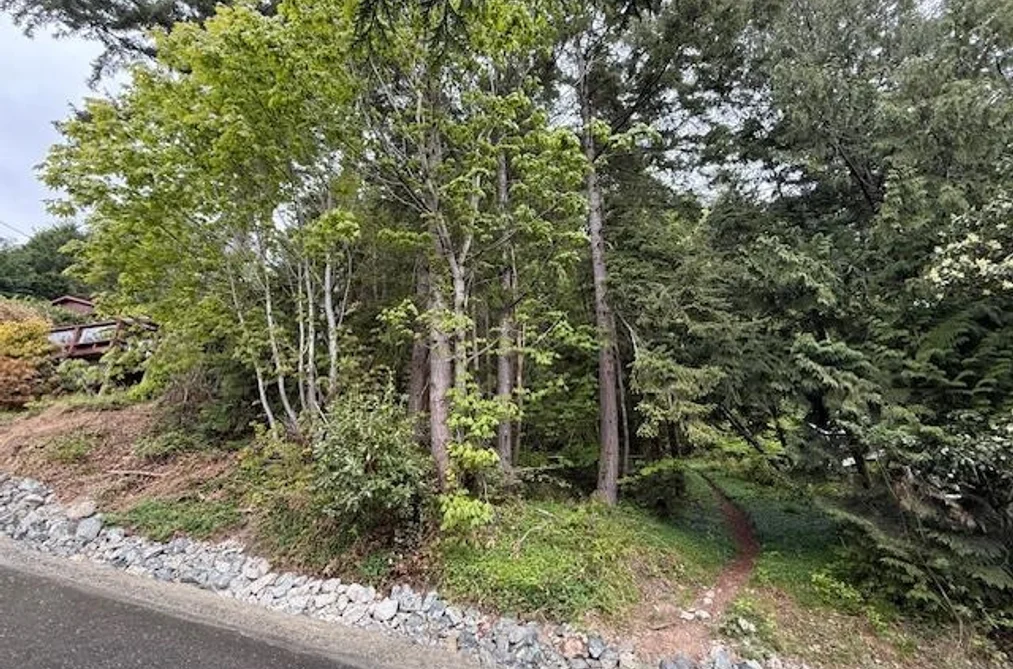LOT 10 ELPHINSTONE AVENUE, Gibsons BC A9A 9A9, Gibsons BC — Land for Sale - Photo 6
