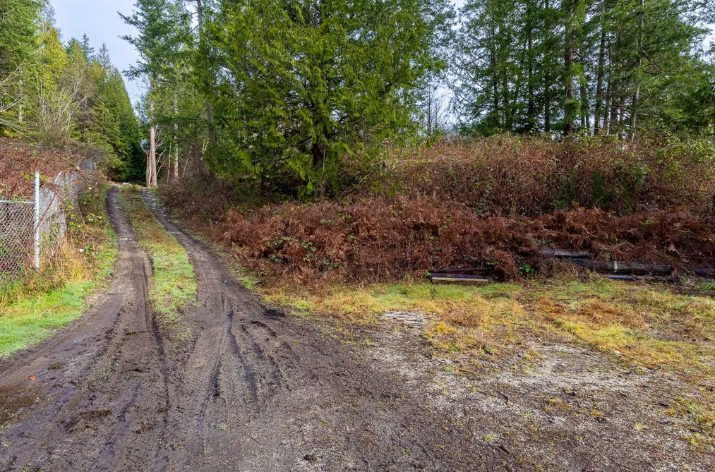 LOT 16 SINCLAIR BAY ROAD, Garden Bay BC V0N 1S0, Garden Bay BC — Land for Sale - Photo 4