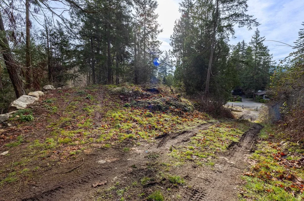 LOT 16 SINCLAIR BAY ROAD, Garden Bay BC V0N 1S0, Garden Bay BC — Land for Sale - Photo 6