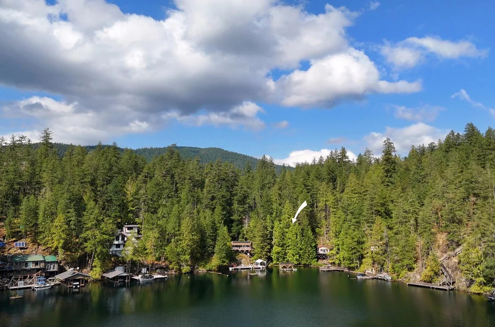Lot 20 SAKINAW LAKE, Sechelt BC V0N 2H0, Sechelt BC — Land for Sale - Photo 2