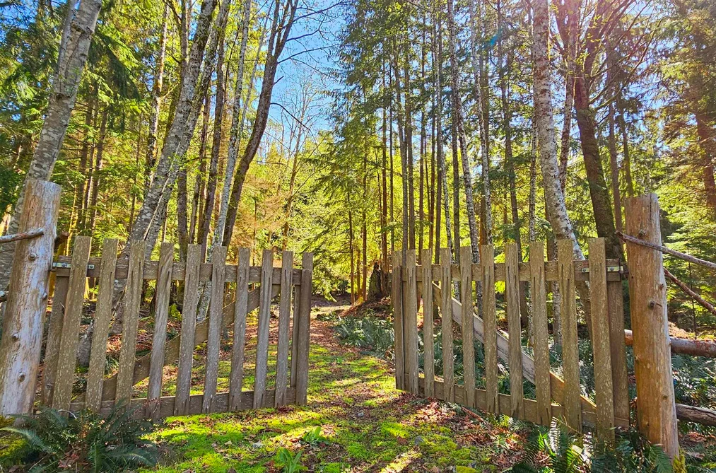 Property for sale at Lot 8 Mountain Road Gambier Island British Columbia - MLS: R3079290