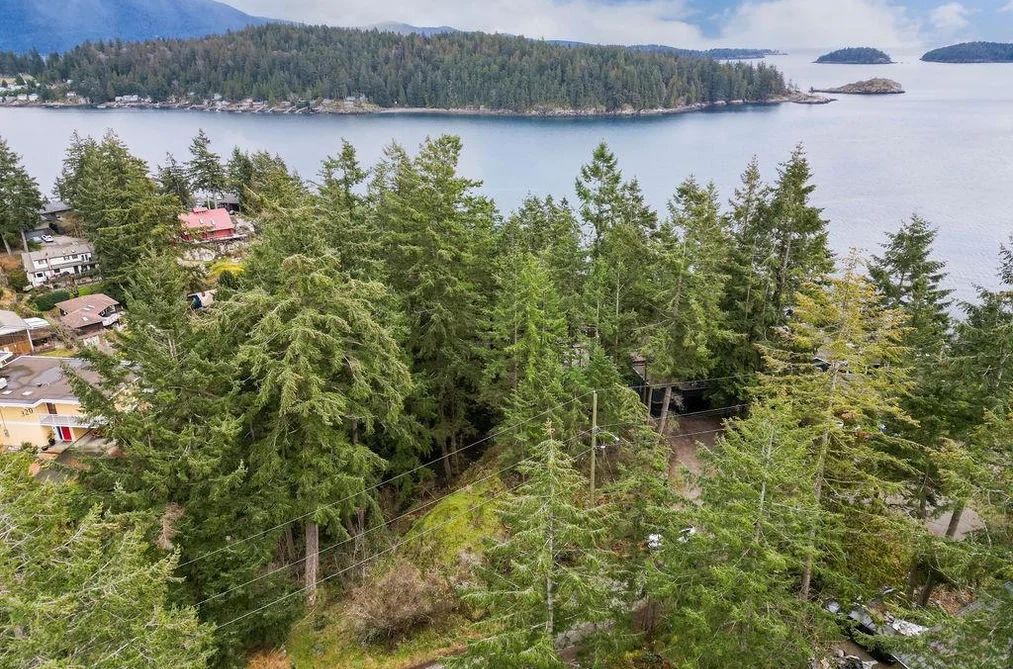 Property for sale at Lot A Skyline Drive Gibsons British Columbia - MLS: R3117497