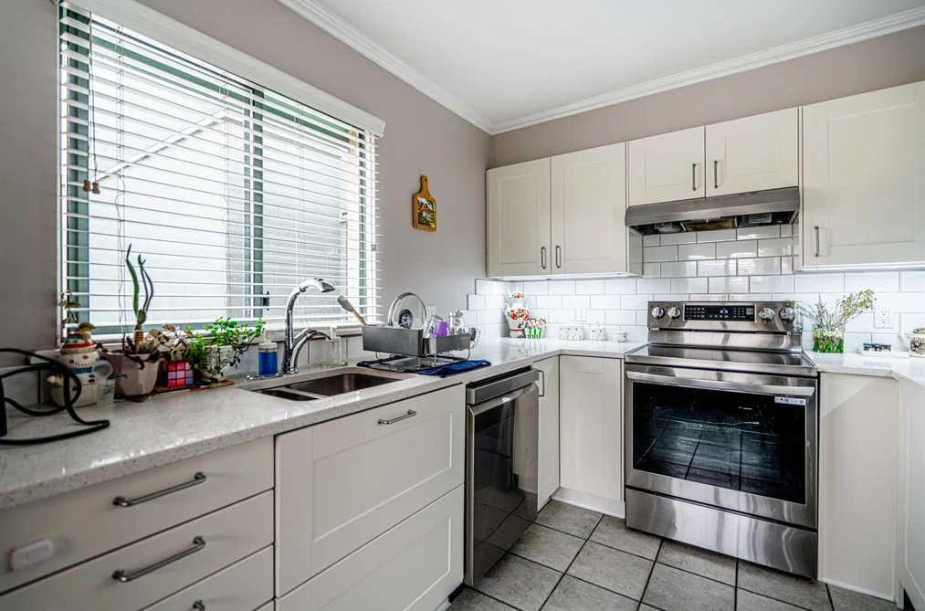 P02 223 MOUNTAIN HIGHWAY, North Vancouver BC V7J 3V3, North Vancouver BC — Residential for Sale - Photo 4