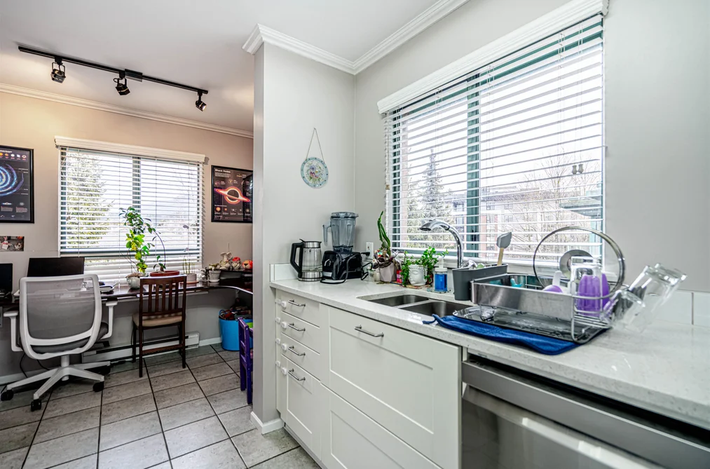 P02 223 MOUNTAIN HIGHWAY, North Vancouver BC V7J 3V3, North Vancouver BC — Residential for Sale - Photo 5