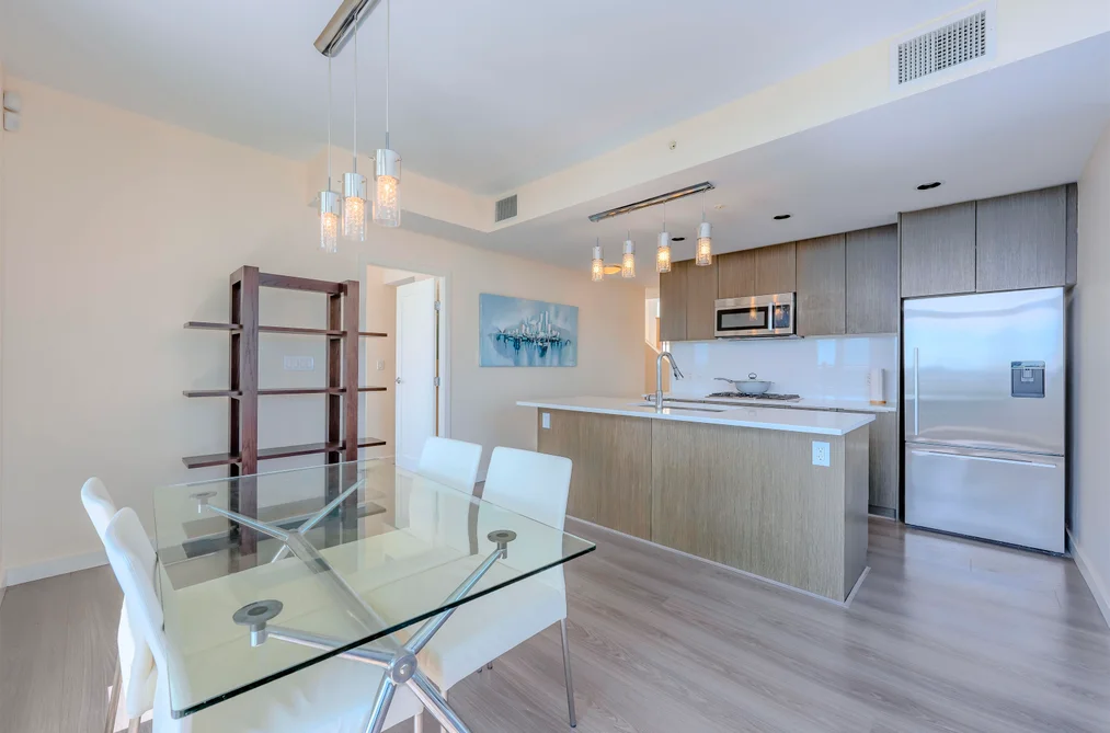 PH 1705 8677 CAPSTAN WAY, Richmond BC V6X 0N6, Richmond BC — Residential for Sale - Photo 2