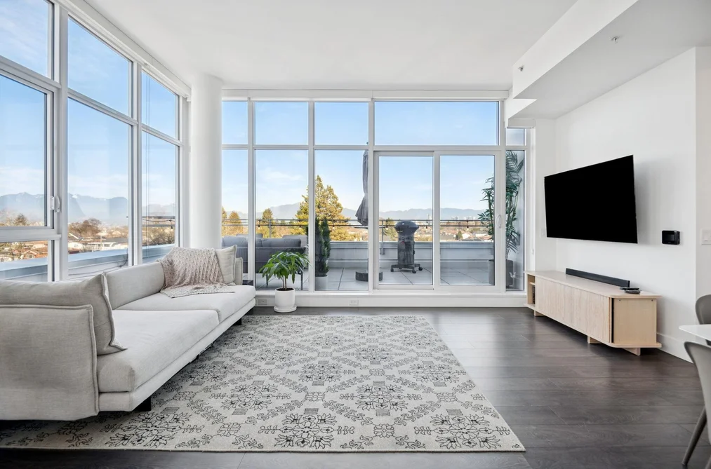 Condo for sale at Ph1 2455 Kingsway Vancouver British Columbia - MLS: R3088232