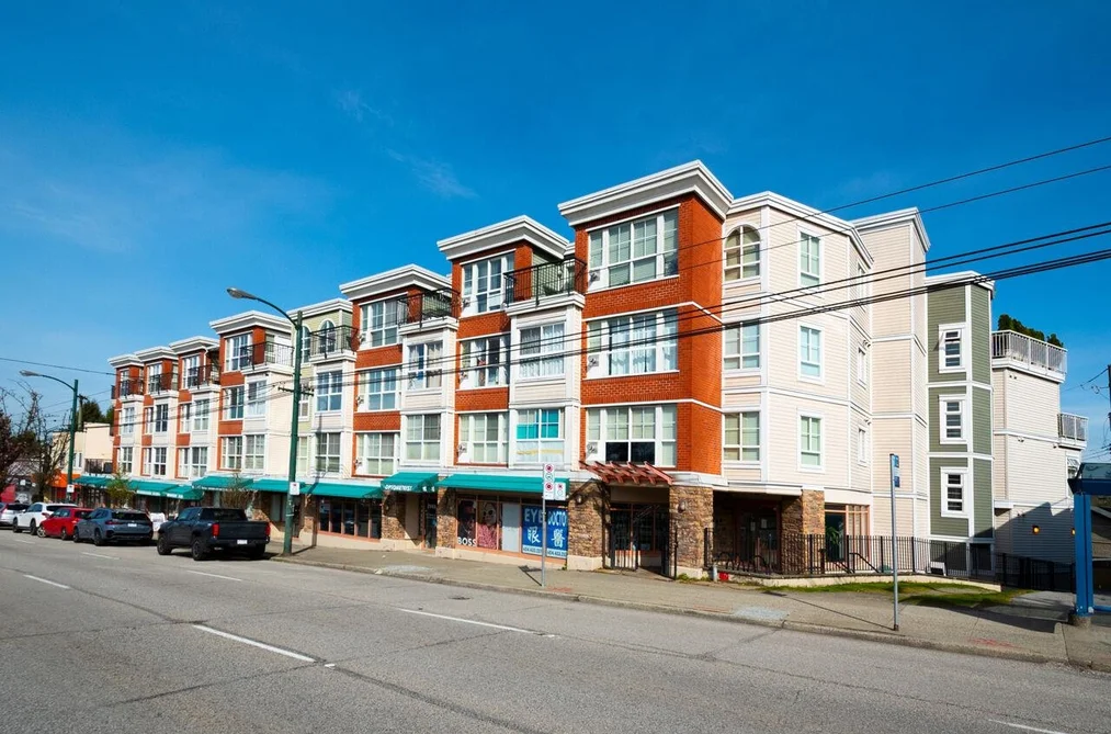 PH10 2973 KINGSWAY, Vancouver BC V5R 5J4, Vancouver BC — Residential for Sale - Photo 2