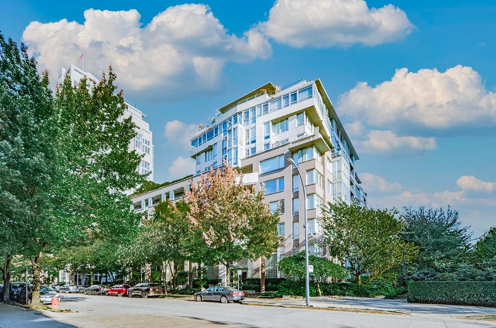 Condo for sale at Ph1003 1288 Marinaside Crescent Vancouver British Columbia - MLS: R3112919