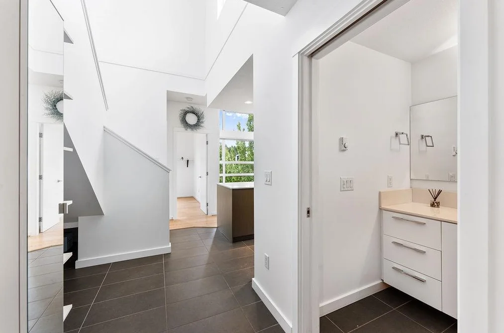 PH11 3479 WESBROOK MALL, Vancouver BC V6S 0B7, Vancouver BC — Residential for Sale — Photo 3 of 30