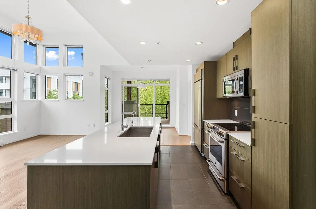 PH11 3479 WESBROOK MALL, Vancouver BC V6S 0B7, Vancouver BC — Residential for Sale — Photo 7 of 30
