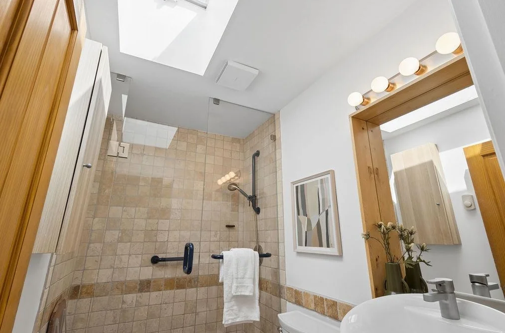 PH2 1915 E GEORGIA STREET, Vancouver BC V5L 2B7, Vancouver BC — Residential for Sale — Photo 16 of 29