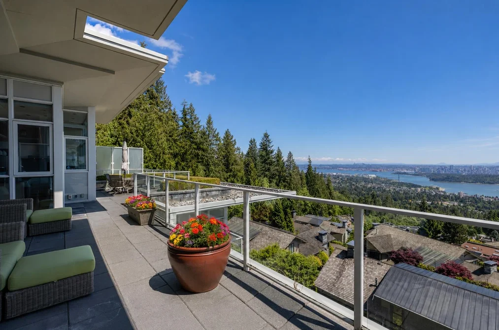 PH2 2200 CHIPPENDALE ROAD, West Vancouver BC V7S 3J4, West Vancouver BC — Residential for Sale - Photo 2