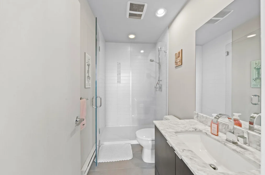 PH2 7328 ARCOLA STREET, Burnaby, BC — Residential for Sale — Photo 21 of 40