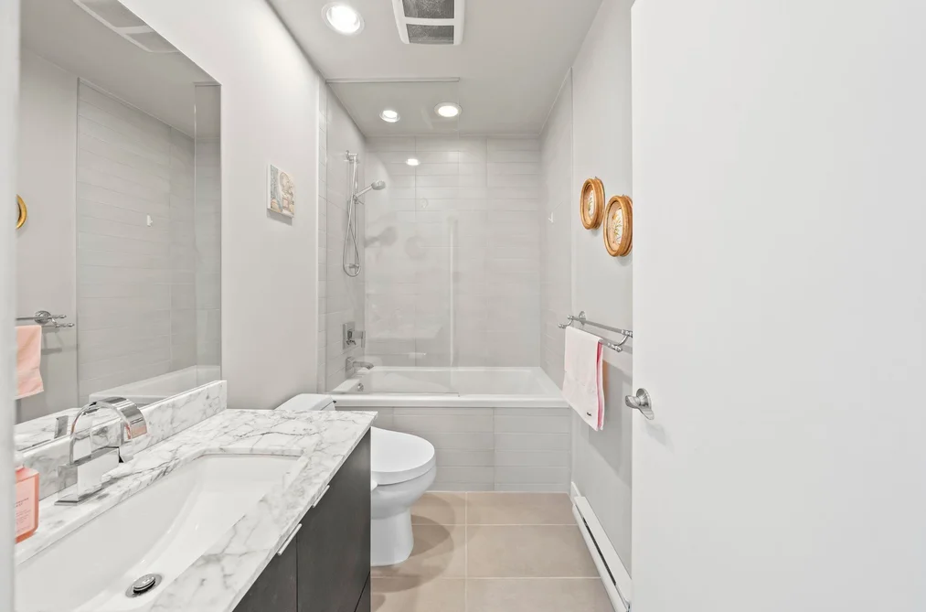 PH2 7328 ARCOLA STREET, Burnaby, BC — Residential for Sale — Photo 27 of 40
