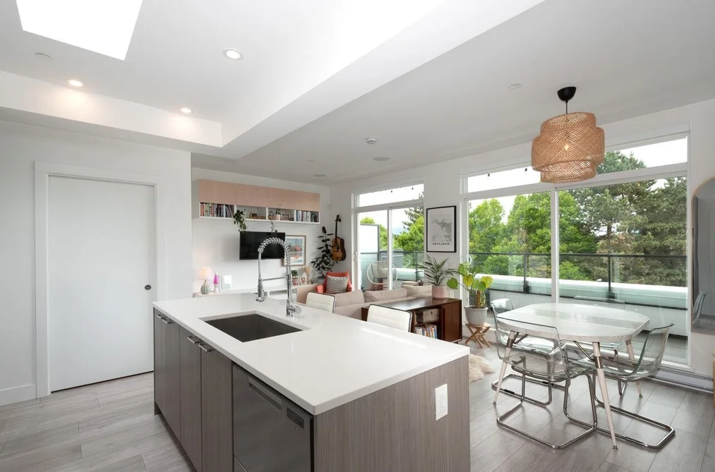 PH2 979 E 19TH AVENUE, Vancouver BC V5V 3C4, Vancouver BC — Residential for Sale - Photo 2