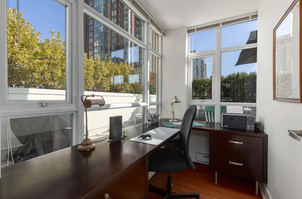 PH803 988 RICHARDS STREET, Vancouver BC V6B 8R2, Vancouver BC — Residential for Sale — Photo 16 of 38
